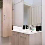 شقة At In - Center
