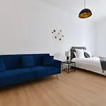 Διαμέρισμα At In - Center *