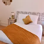 شقة At In - Center *